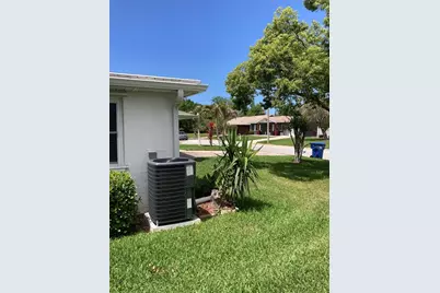 7628 Valley Court, New Port Richey, FL 34653 - Photo 9