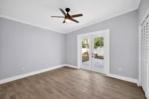 9015 Bay St NE, Saint Petersburg, FL 33702 - Photo 21