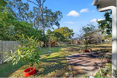 7222 Holiday Drive, Spring Hill, FL 34606 - Photo 37