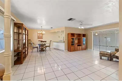 7222 Holiday Drive, Spring Hill, FL 34606 - Photo 9