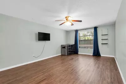 502 Timber Bay Circle E, Oldsmar, FL 34677 - Photo 11