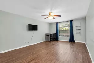 502 Timber Bay Cir E, Oldsmar, FL 34677 - Photo 11