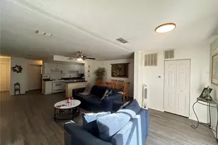 5980 80th St N, Saint Petersburg, FL 33709 - Photo 7