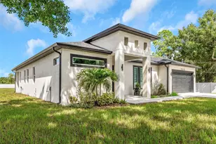 1515 30th St SE, Ruskin, FL 33570 - Photo 5