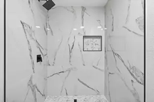 4501 16th Ave S, Saint Petersburg, FL 33711 - Photo 9