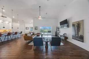 826 Christina Cir, Oldsmar, FL 34677 - Photo 19