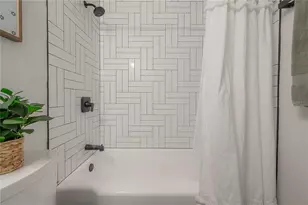 2400 34th Ave N, Saint Petersburg, FL 33713 - Photo 21