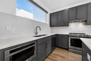 104 26th St N, Saint Petersburg, FL 33713 - Photo 13