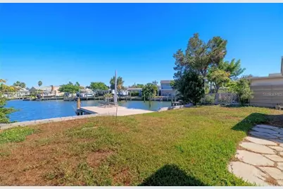 17611 1st Street E, Redington Shores, FL 33708 - Photo 13