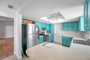 1946 Tarpon Ct, Wesley Chapel, FL 33543 - Photo 13