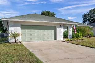1946 Tarpon Ct, Wesley Chapel, FL 33543 - Photo 3