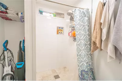 9015 Sarah Drive, Polk City, FL 33868 - Photo 17