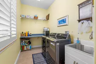 404 Inlet Rd, Ruskin, FL 33570 - Photo 31