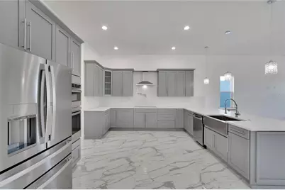 6516 Simone Shores Circle, Apollo Beach, FL 33572 - Photo 9