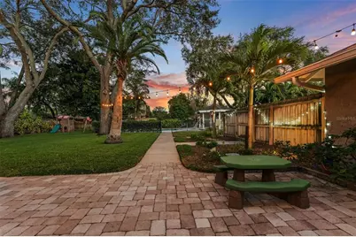 231 72nd Street N, Saint Petersburg, FL 33710 - Photo 45