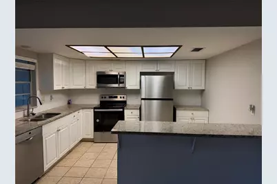14752 Morning Drive, Lutz, FL 33559 - Photo 7