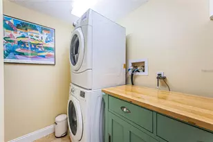 240 Sand Key Estates Dr, Clearwater, FL 33767 - Photo 17