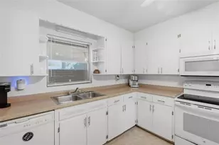 610 Palm Ave, Belleair, FL 33756 - Photo 11