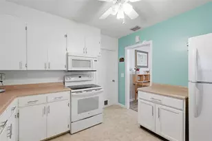 610 Palm Ave, Belleair, FL 33756 - Photo 19