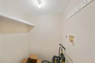 1290 83rd Ave N, Saint Petersburg, FL 33702 - Photo 17