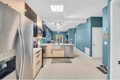 316 8th Street S #104, Saint Petersburg, FL 33701 - Photo 9