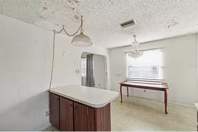 2405 44th Street S, Saint Petersburg, FL 33711 - Photo 11