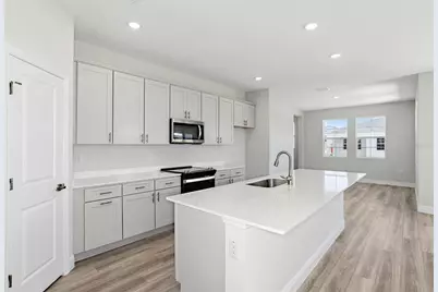 10322 Surrey Rose Drive, San Antonio, FL 33576 - Photo 9