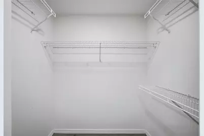 6302 Silver Oaks Drive, Zephyrhills, FL 33542 - Photo 15