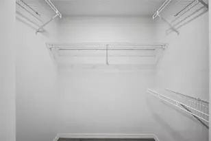 6302 Silver Oaks Dr, Zephyrhills, FL 33542 - Photo 15