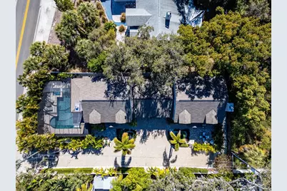 557 Florida Avenue, Palm Harbor, FL 34683 - Photo 1