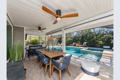 557 Florida Avenue, Palm Harbor, FL 34683 - Photo 17