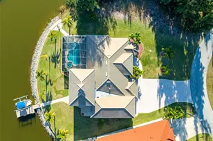 10544 Poughkeepsie Cir, Port Charlotte, FL 33981 - Photo 7