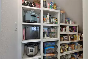 7204 Paradiso Dr, Apollo Beach, FL 33572 - Photo 5