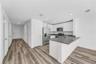 1009 Spotted Egret Loop, Ruskin, FL 33570 - Photo 7