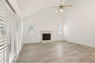 10402 Ashley Oaks Drive, Riverview, FL 33578 - Photo 9