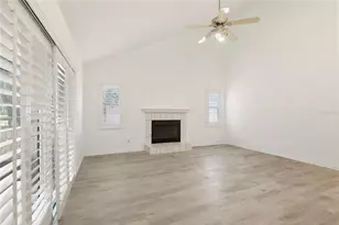 10402 Ashley Oaks Dr, Riverview, FL 33578 - Photo 9