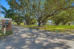 1761 Long Bow Ln, Clearwater, FL 33764 - Photo 53