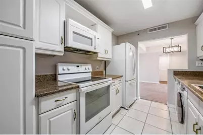 3211 W Swann Avenue #907, Tampa, FL 33609 - Photo 9