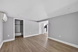 709 E Crenshaw St, Tampa, FL 33604 - Photo 29