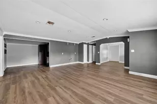 709 E Crenshaw St, Tampa, FL 33604 - Photo 11