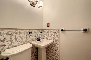 2945 68th St N, Saint Petersburg, FL 33710 - Photo 41