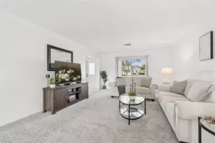 2306 Lancaster Dr, Sun City Center, FL 33573 - Photo 9