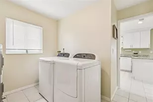 2306 Lancaster Dr, Sun City Center, FL 33573 - Photo 25