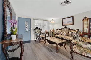 2615 Almond Dr, Holiday, FL 34691 - Photo 5