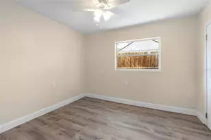 1010 Fairmont St, Clearwater, FL 33755 - Photo 25