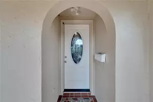 4112 Hampton Dr, New Port Richey, FL 34652 - Photo 7