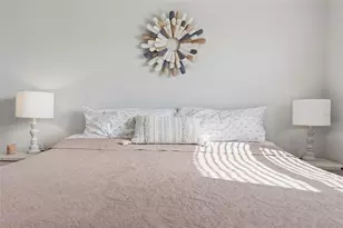 500 Sanibel Ct, Tarpon Springs, FL 34689 - Photo 25