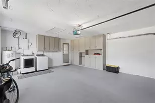 500 Sanibel Ct, Tarpon Springs, FL 34689 - Photo 35