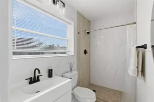 500 Sanibel Ct, Tarpon Springs, FL 34689 - Photo 33