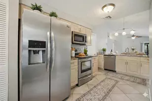 787 Arthurs Ct, Tarpon Springs, FL 34689 - Photo 3